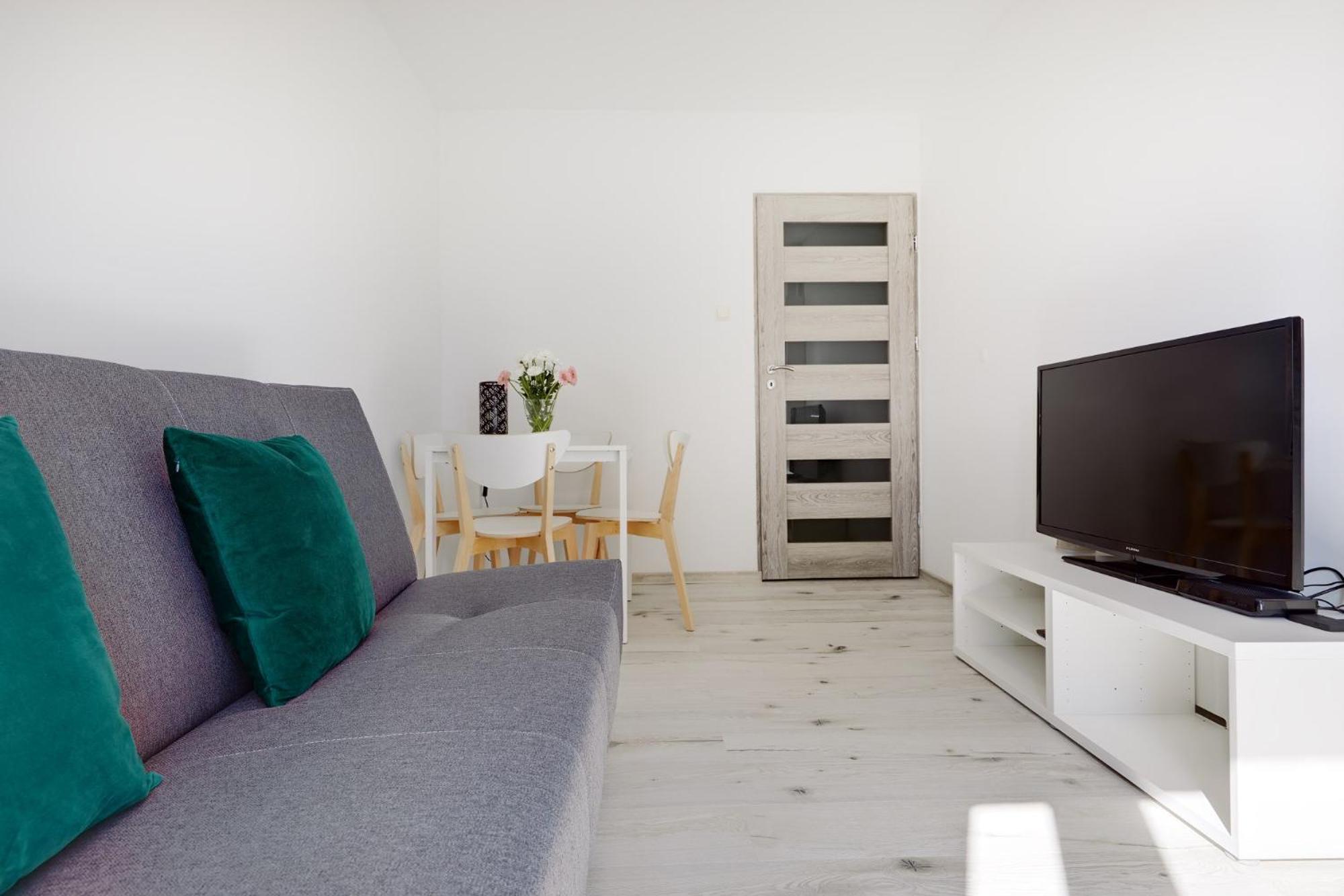 Crystal Apartment Katowice V מראה חיצוני תמונה