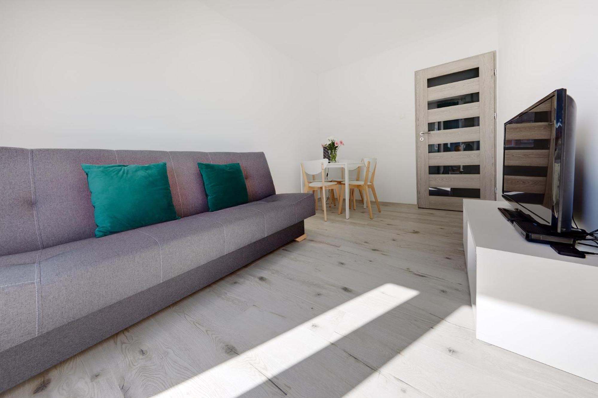 Crystal Apartment Katowice V מראה חיצוני תמונה